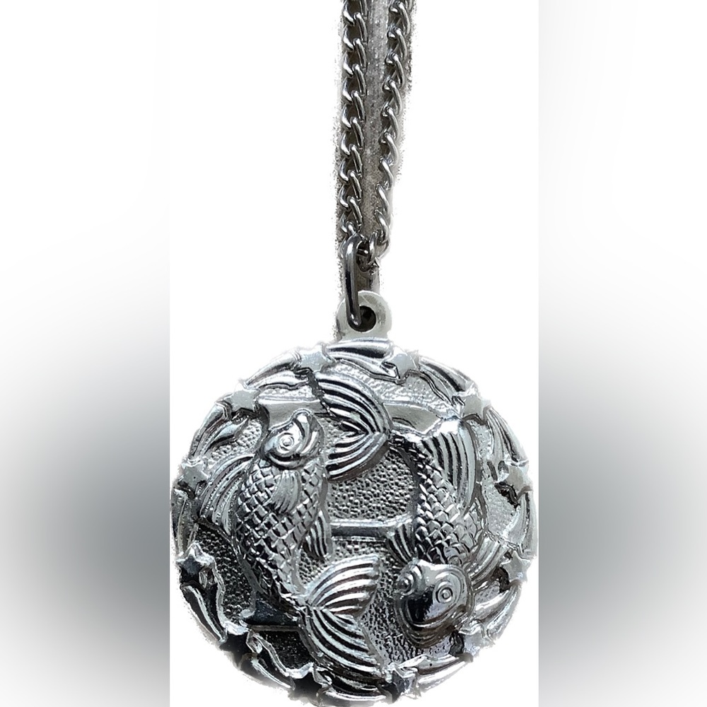 Pisces zodiac unisex pendant necklace new Vintage